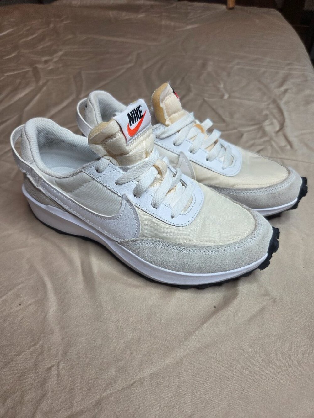 Women's Nike Waffle Debut White/Sail Sneakers Size 6.5